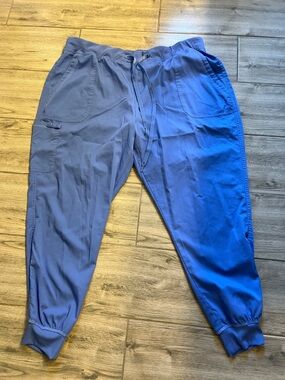 Women’s Med Couture scrub pant jogger